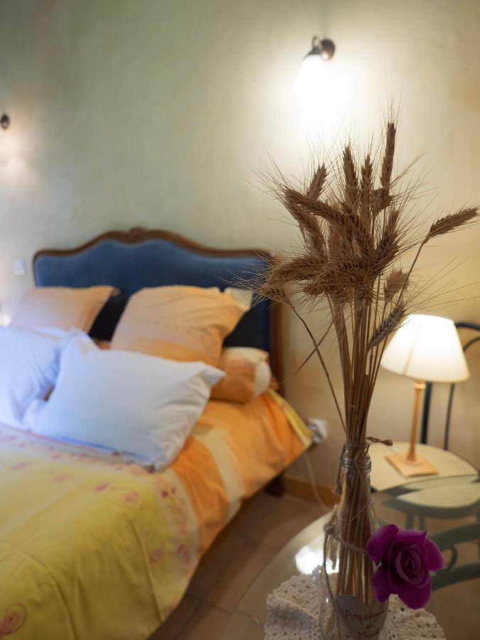 Bed and Breakfast Au Fil Des Saisons Les Cotes de Corps Экстерьер фото