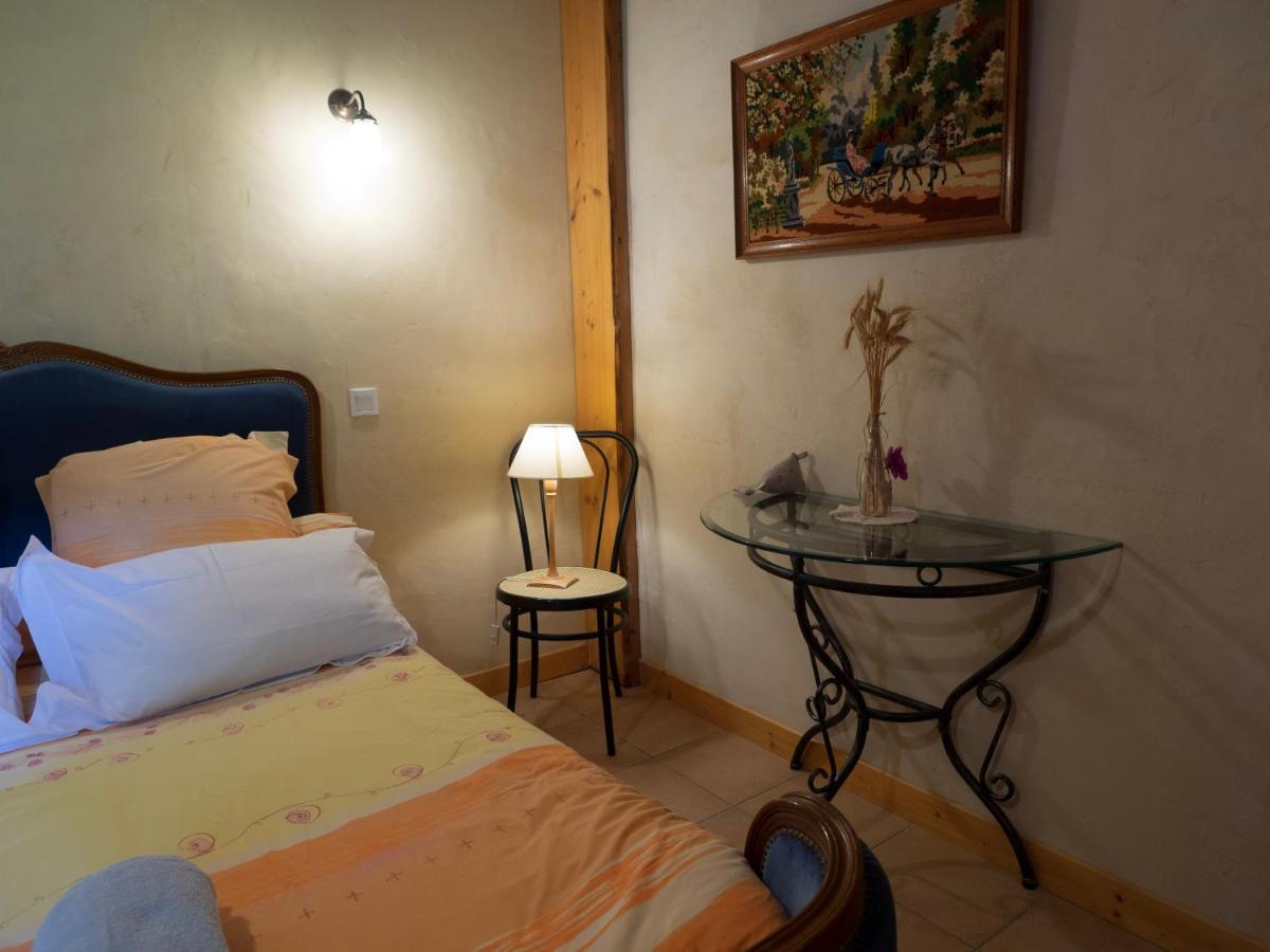Bed and Breakfast Au Fil Des Saisons Les Cotes de Corps Экстерьер фото