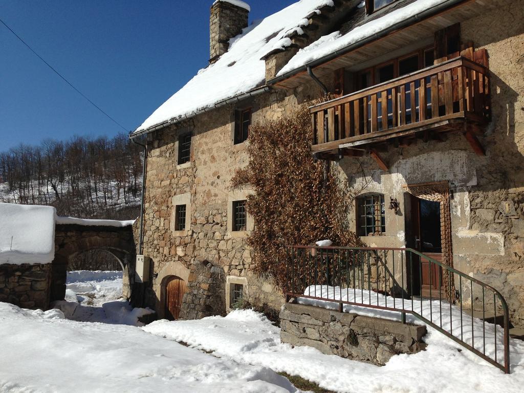 Bed and Breakfast Au Fil Des Saisons Les Cotes de Corps Экстерьер фото